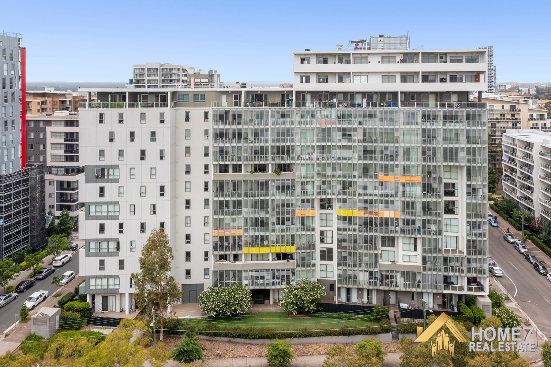 1 Browne Parade, Warwick Farm, NSW 2170 (1).jpg