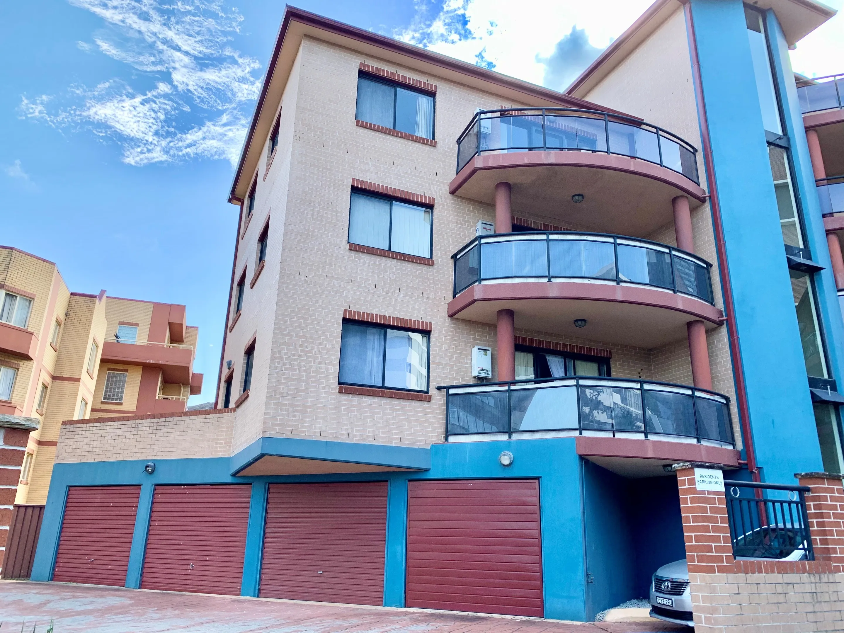 10-12 Tindall Avenue, Liverpool NSW 2170 (2).webp