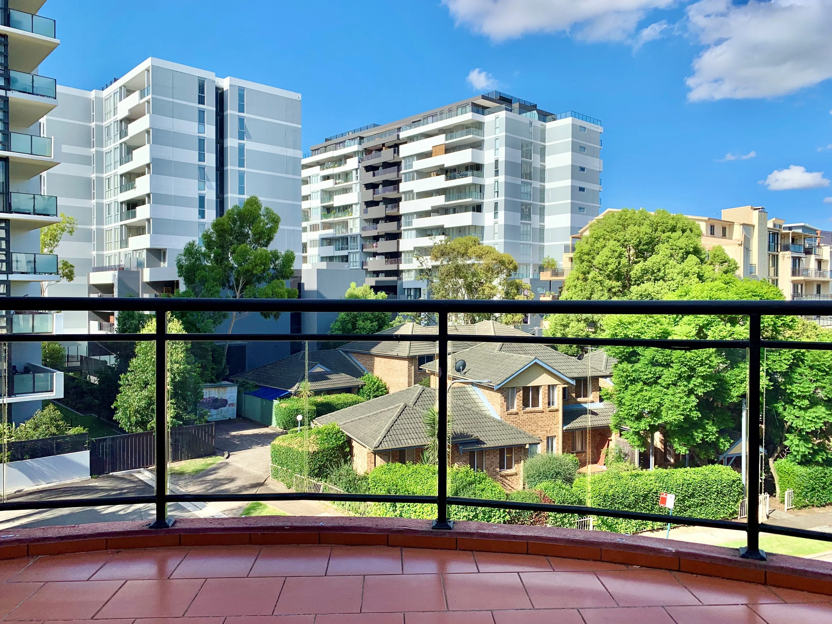 10-12 Tindall Avenue, Liverpool NSW 2170 (3).webp
