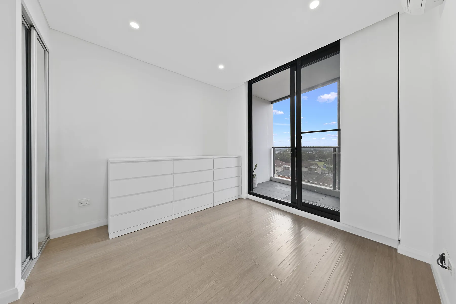 100 Castlereagh Street, Liverpool NSW 2170 (3).webp