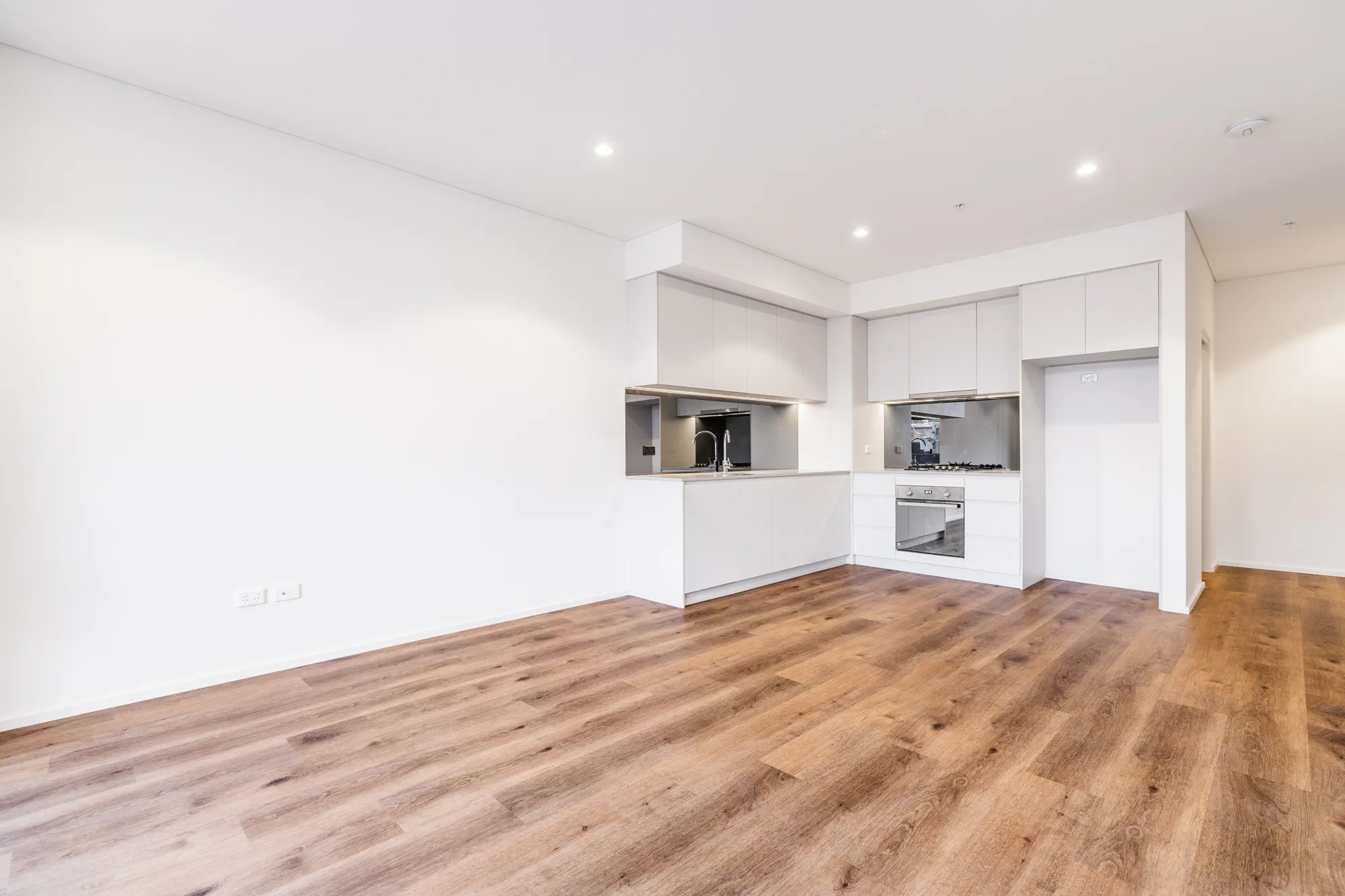 104-32 Shepherd Street, Liverpool, NSW 2170 (4).webp