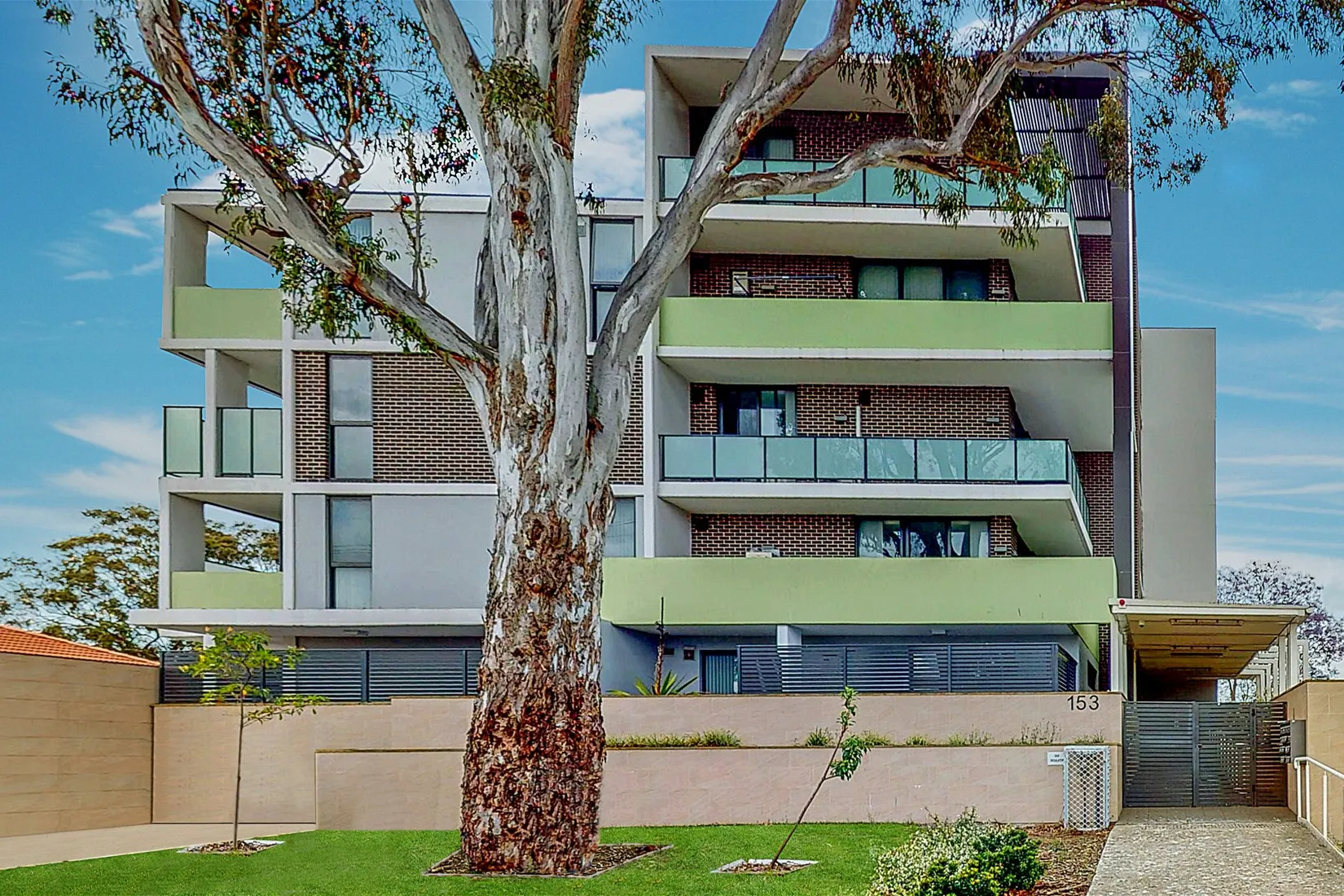 1153 Hoxton Park Road, Cartwright, NSW 2168.webp