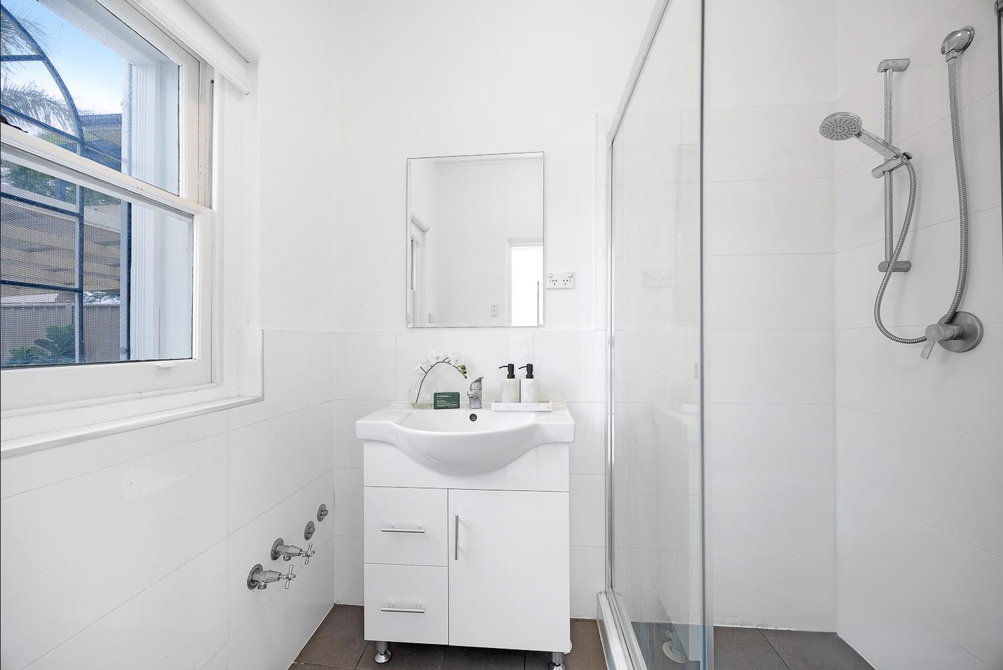 12 Noller Parade Parramatta NSW 2150 (13).jpg