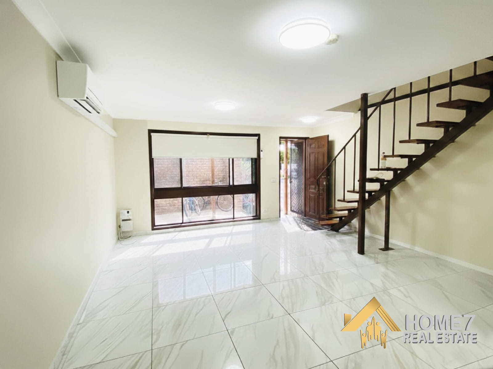 14-31 Calabro Avenue Lurnea NSW 2170 (1).jpg