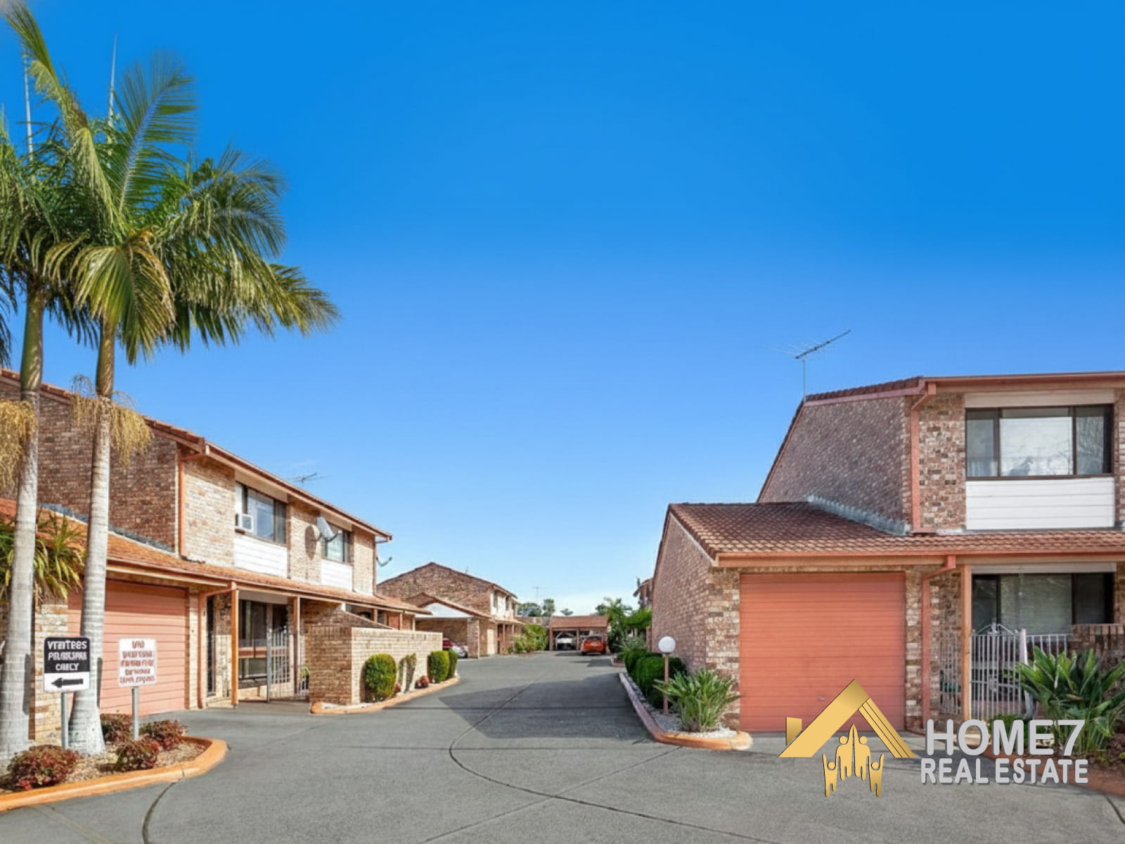 14-31 Calabro Avenue Lurnea NSW 2170 (14).jpg