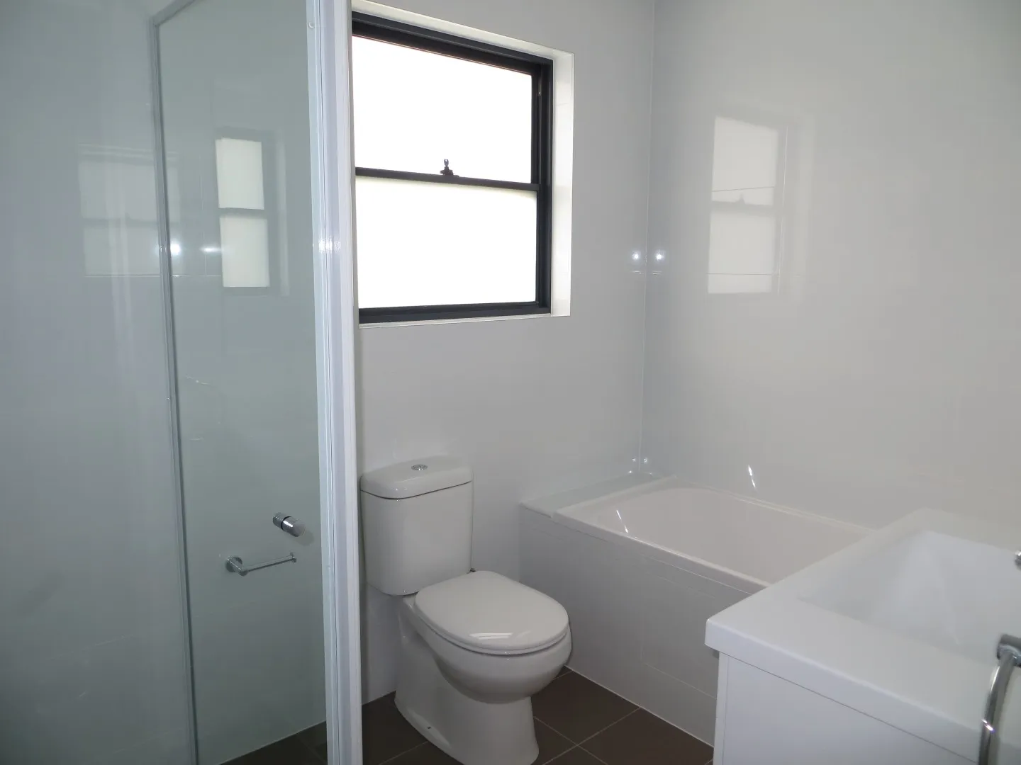 2 Bigge Street, Warwick Farm NSW 2170 (4).webp