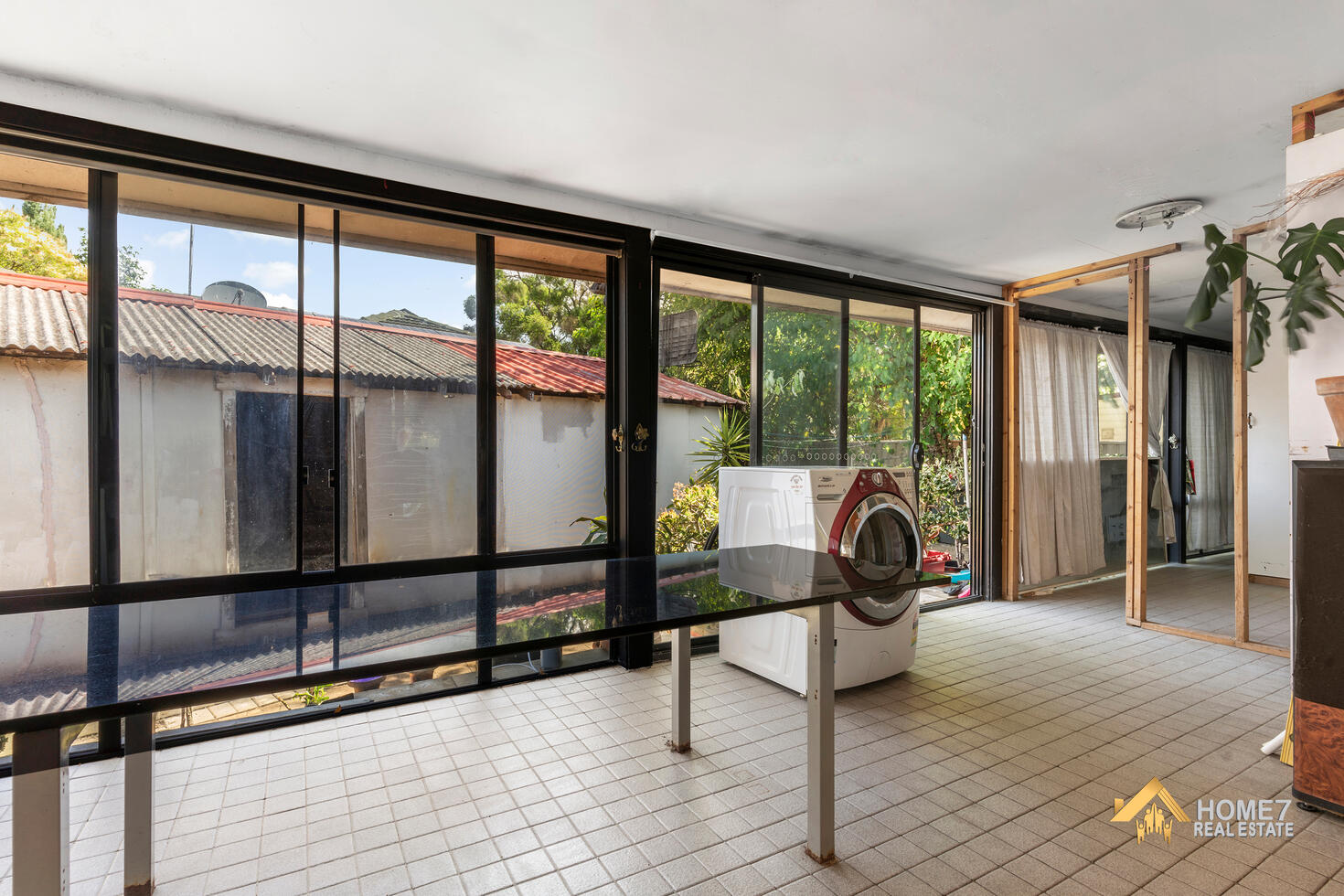 2 Nicholls Street Warwick Farm NSW 2170 No11.jpg