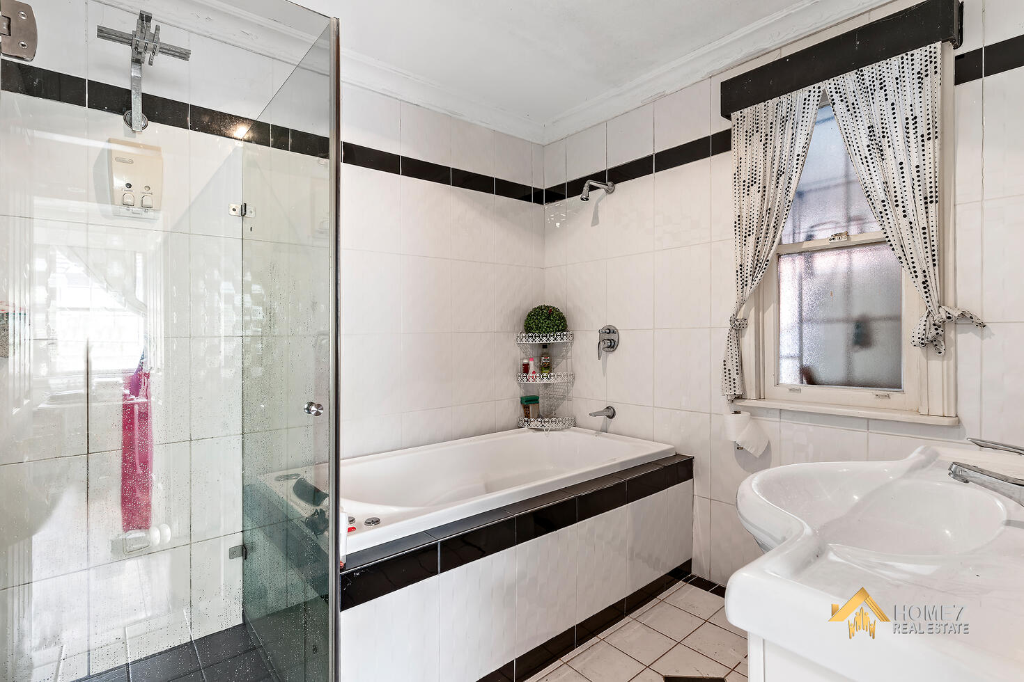 2 Nicholls Street Warwick Farm NSW 2170 No6.jpg