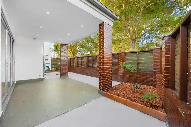 2 Sanananda Road, Holsworthy, NSW 2173 (11).webp