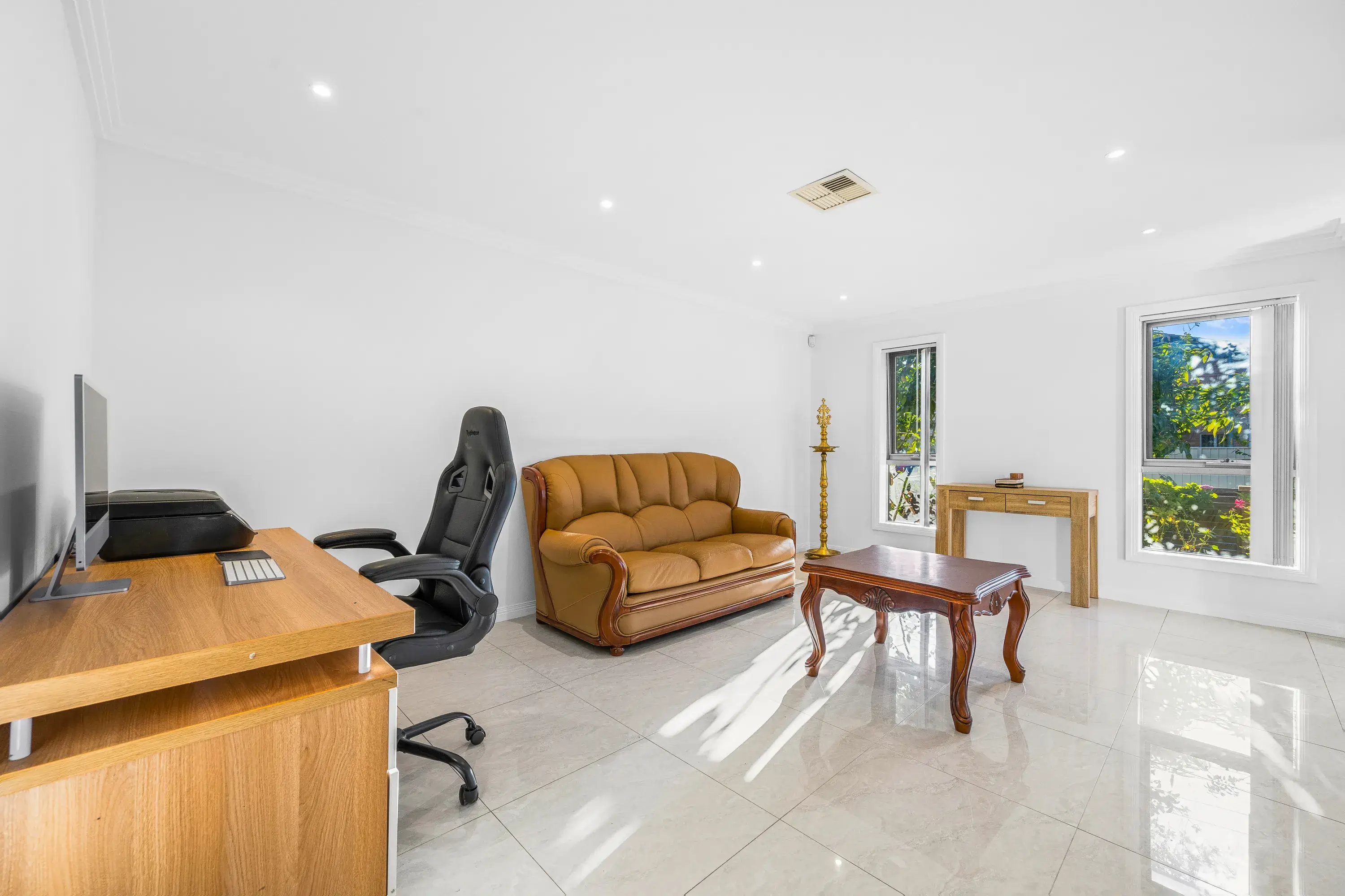 2 Sanananda Road, Holsworthy, NSW 2173 (2).webp