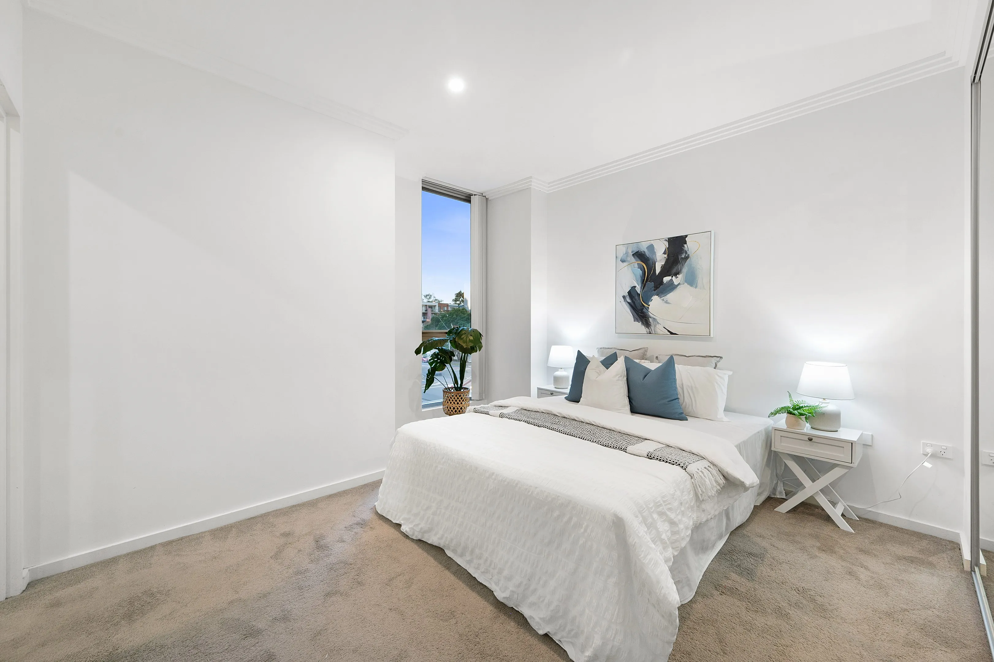 206-2 Lachlan Street, Liverpool NSW 2170 (13).webp