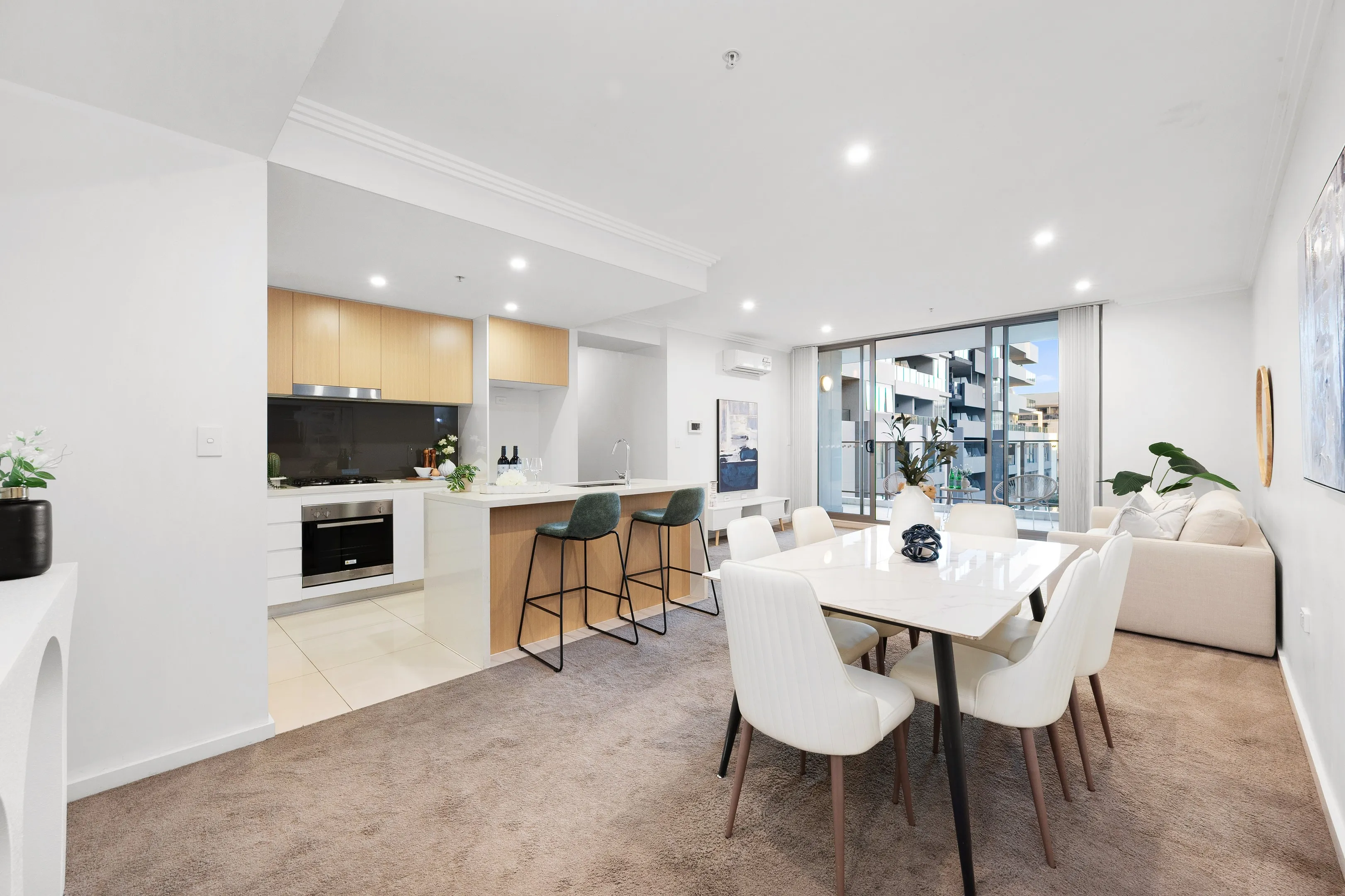 206-2 Lachlan Street, Liverpool NSW 2170 (4).webp