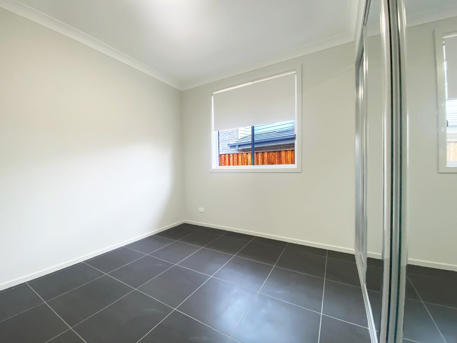 20A Roald Place, Leumeah, NSW 2560 (6).jpeg
