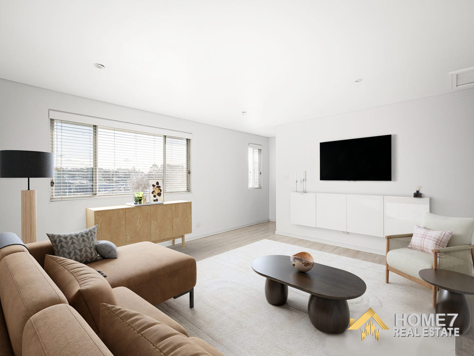 24 Madison Circuit, St Clair NSW 2759 (8).jpg