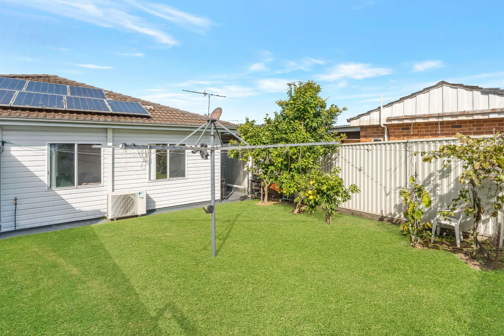 27 Marie Street, Lurnea NSW 2170 (2).webp