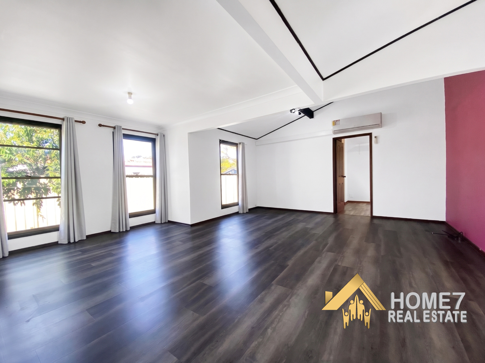 28 Kulgoa Street, Leumeah NSW 2560 (1).jpg