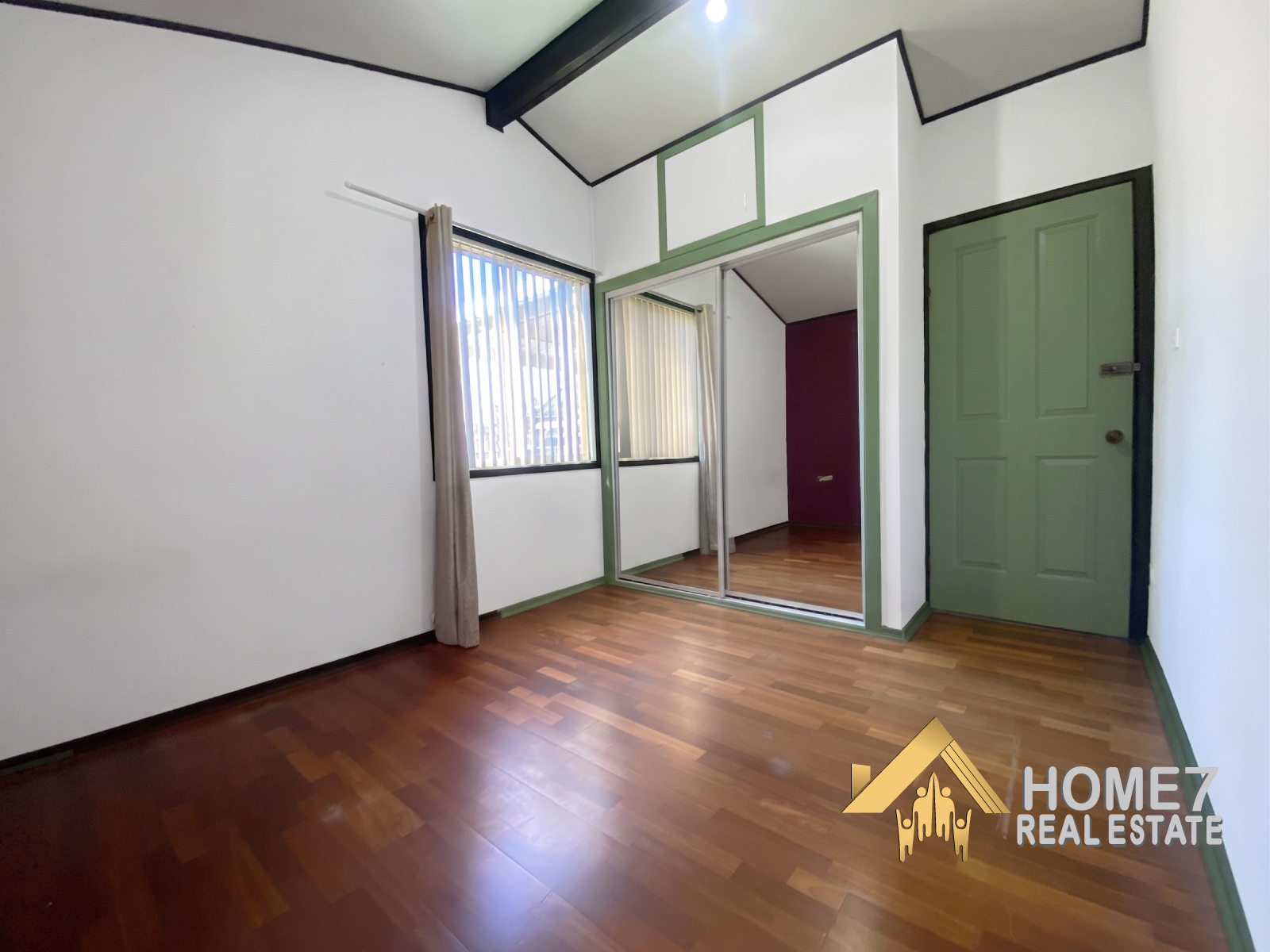 28 Kulgoa Street, Leumeah NSW 2560 (2).jpg