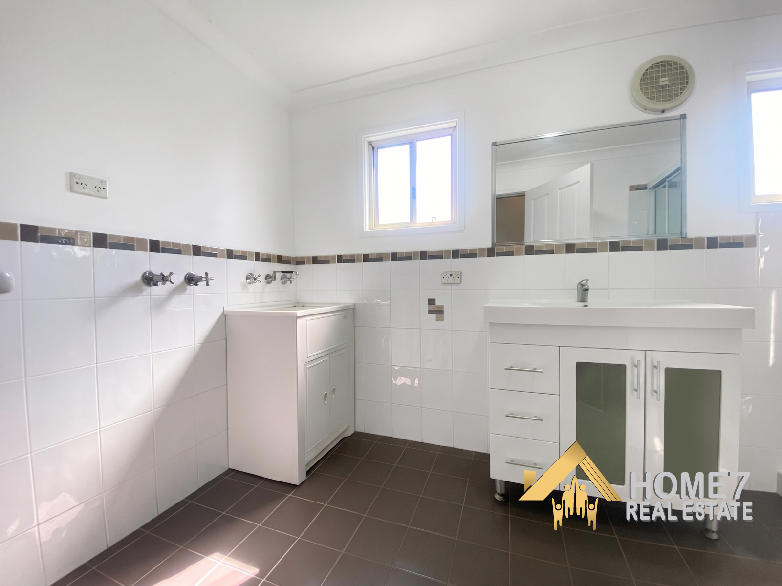 28 Kulgoa Street, Leumeah NSW 2560 (8).jpg