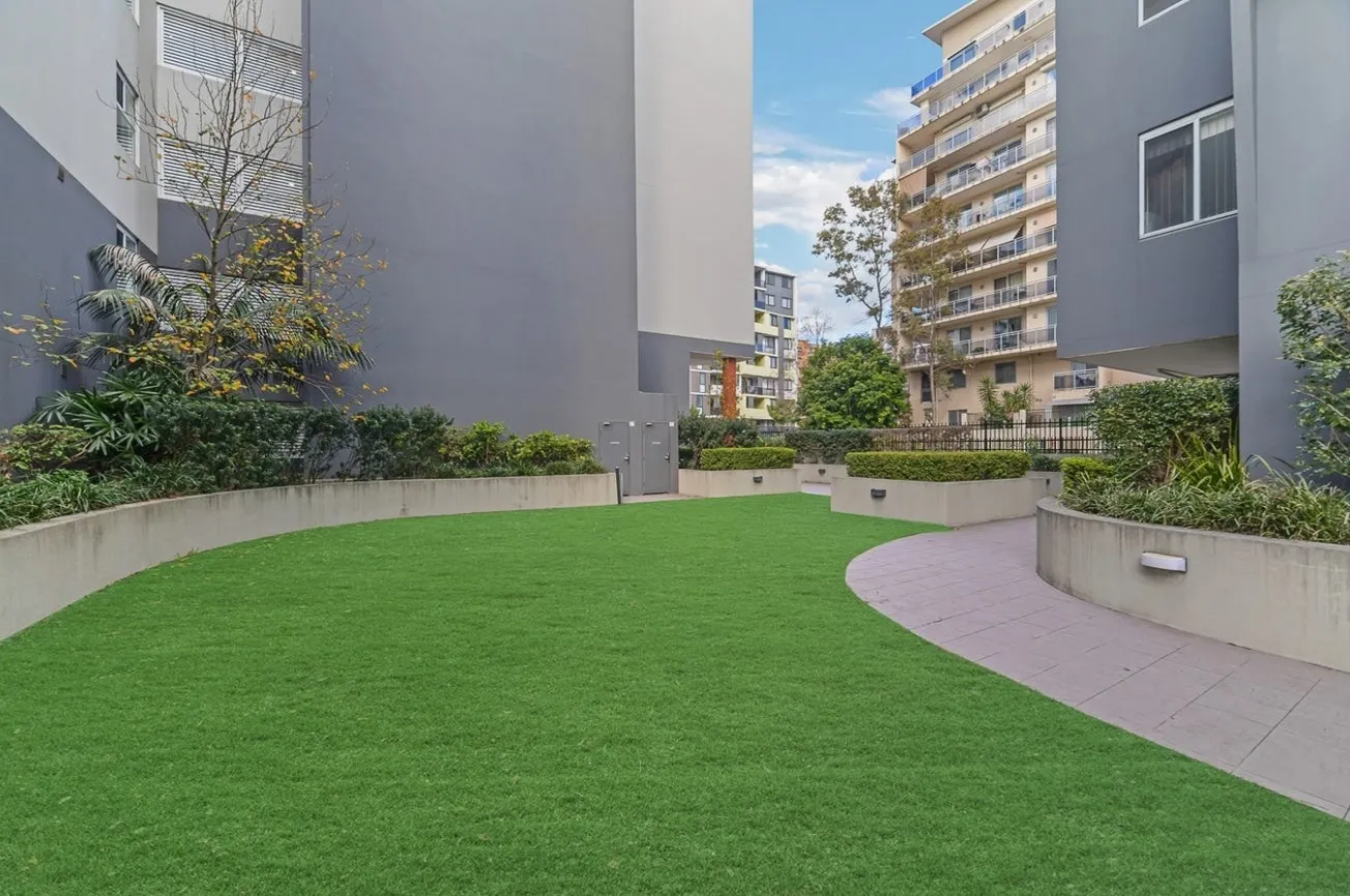 3 George Street, Warwick Farm NSW 2170 (7).webp