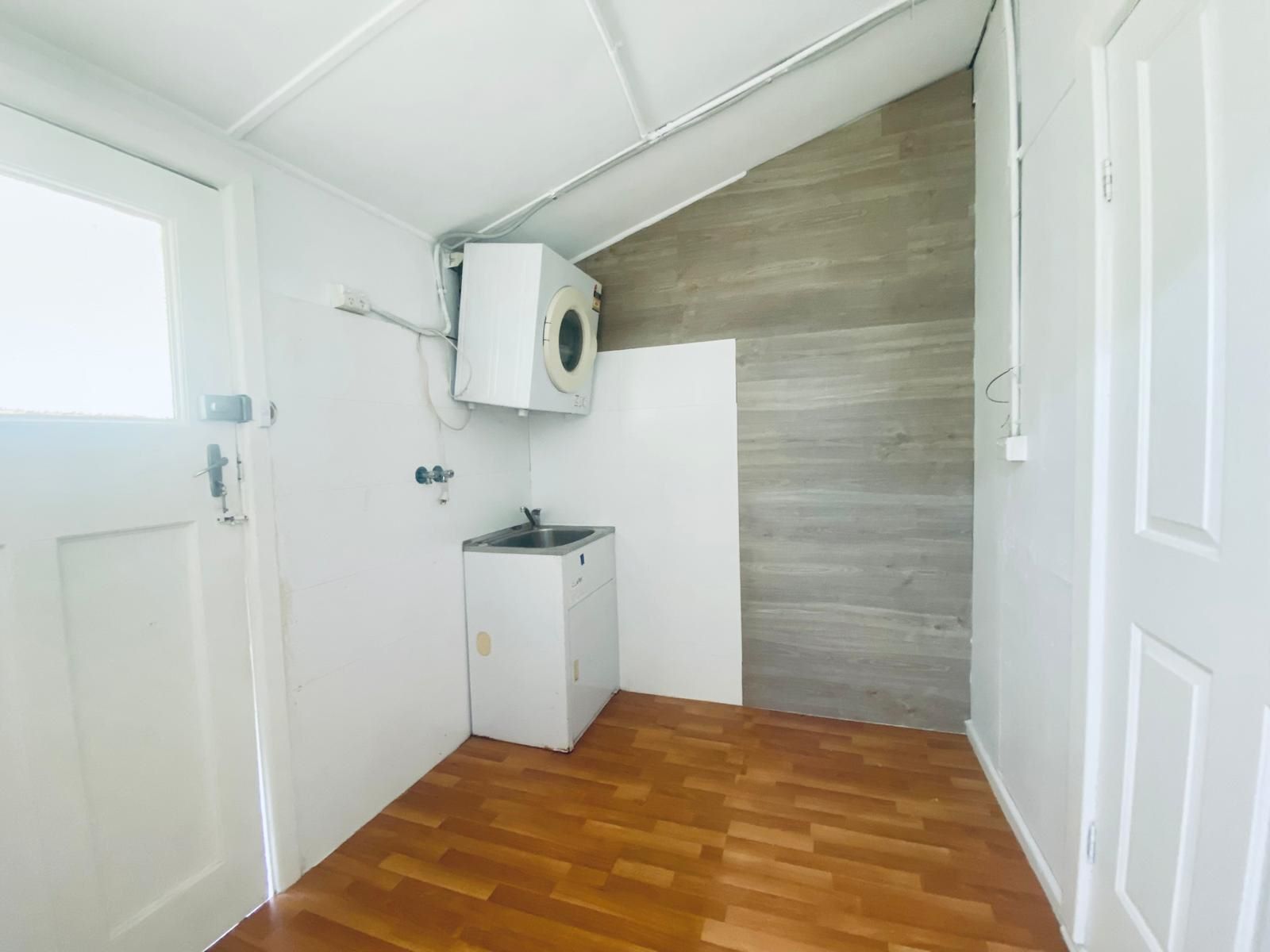 3 Ostend Street, South Granville, NSW 2142 (6).jpg