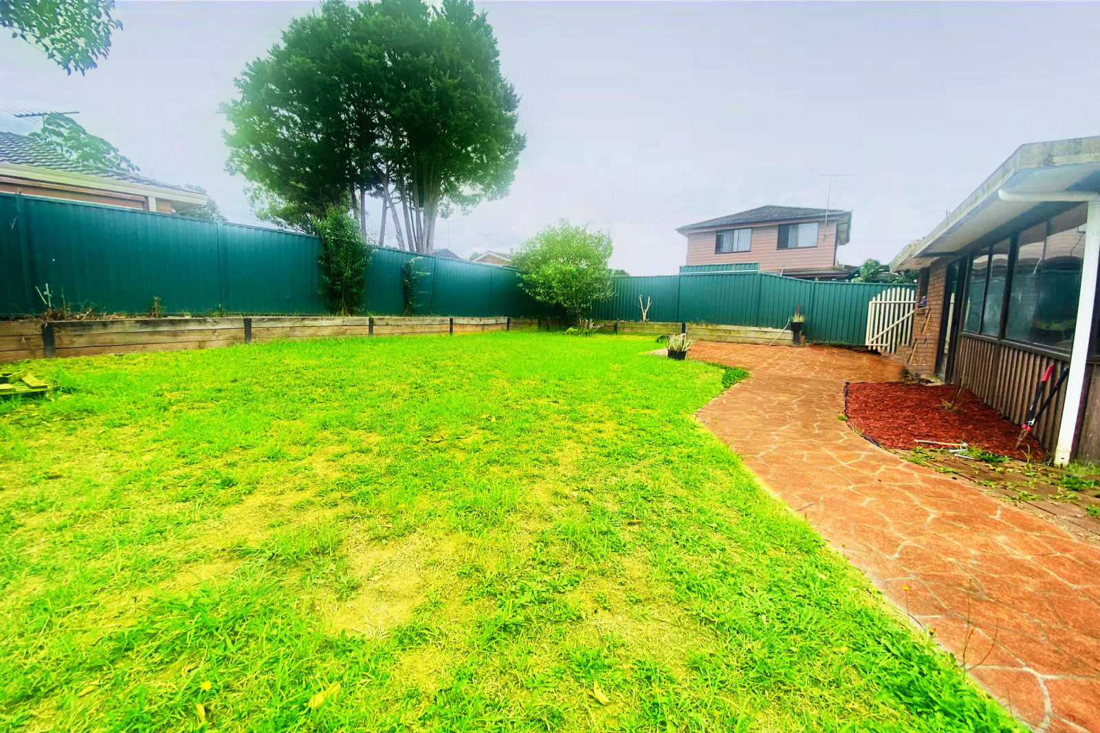 31 Boythorn Avenue, Ambarvale, NSW 2560 (13).jpg