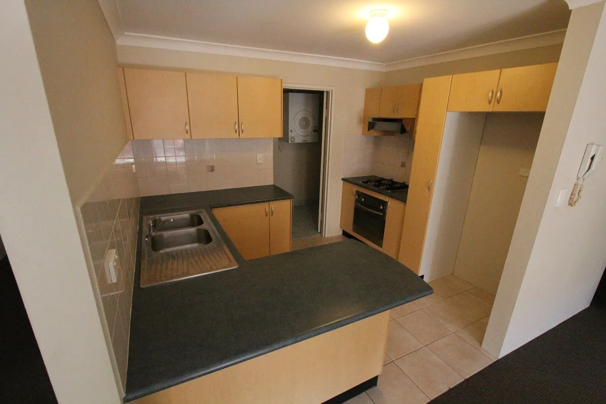 33 Bathurst St, Liverpool NSW 2170 (3).webp