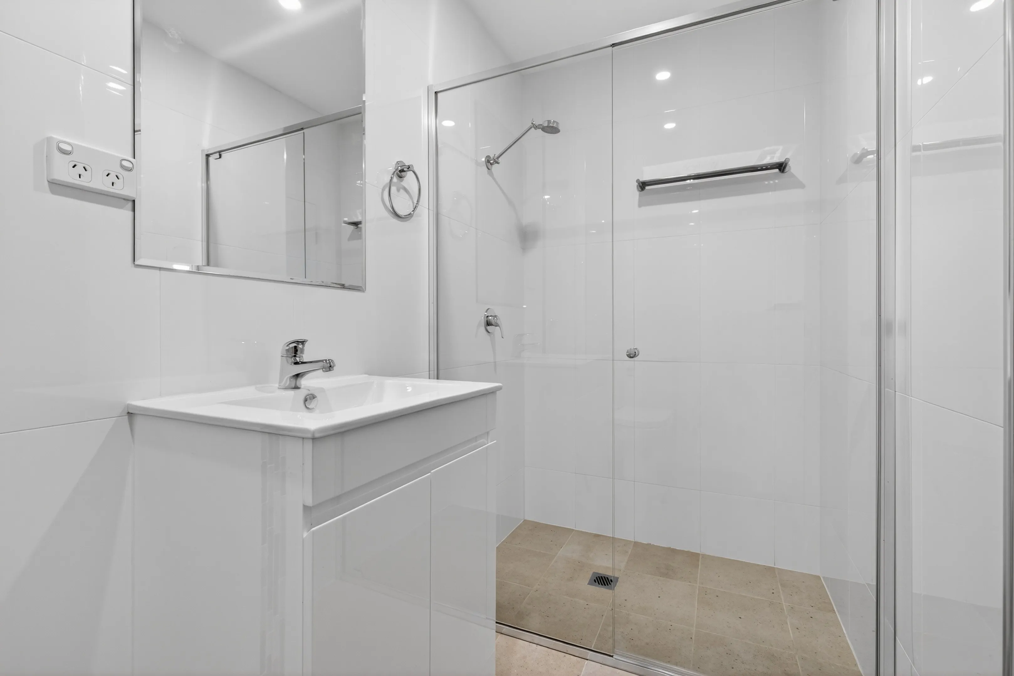 4 Castlereagh Street Liverpool NSW 2170 (5).webp