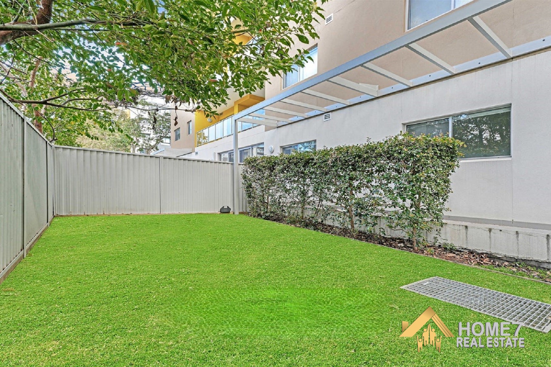 41032 CHAMBERLAIN STREET Campbelltown NSW 2560 (12).jpg