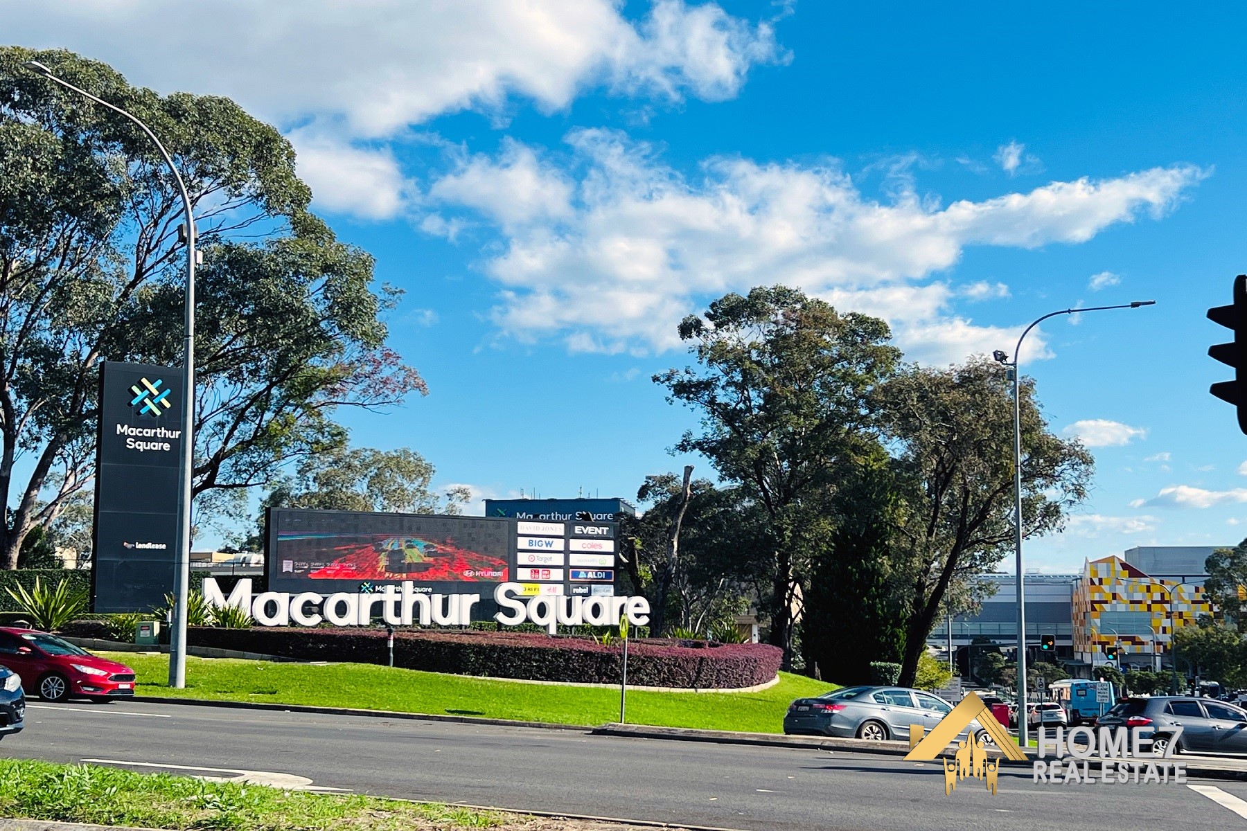 41032 CHAMBERLAIN STREET Campbelltown NSW 2560 (18).jpg