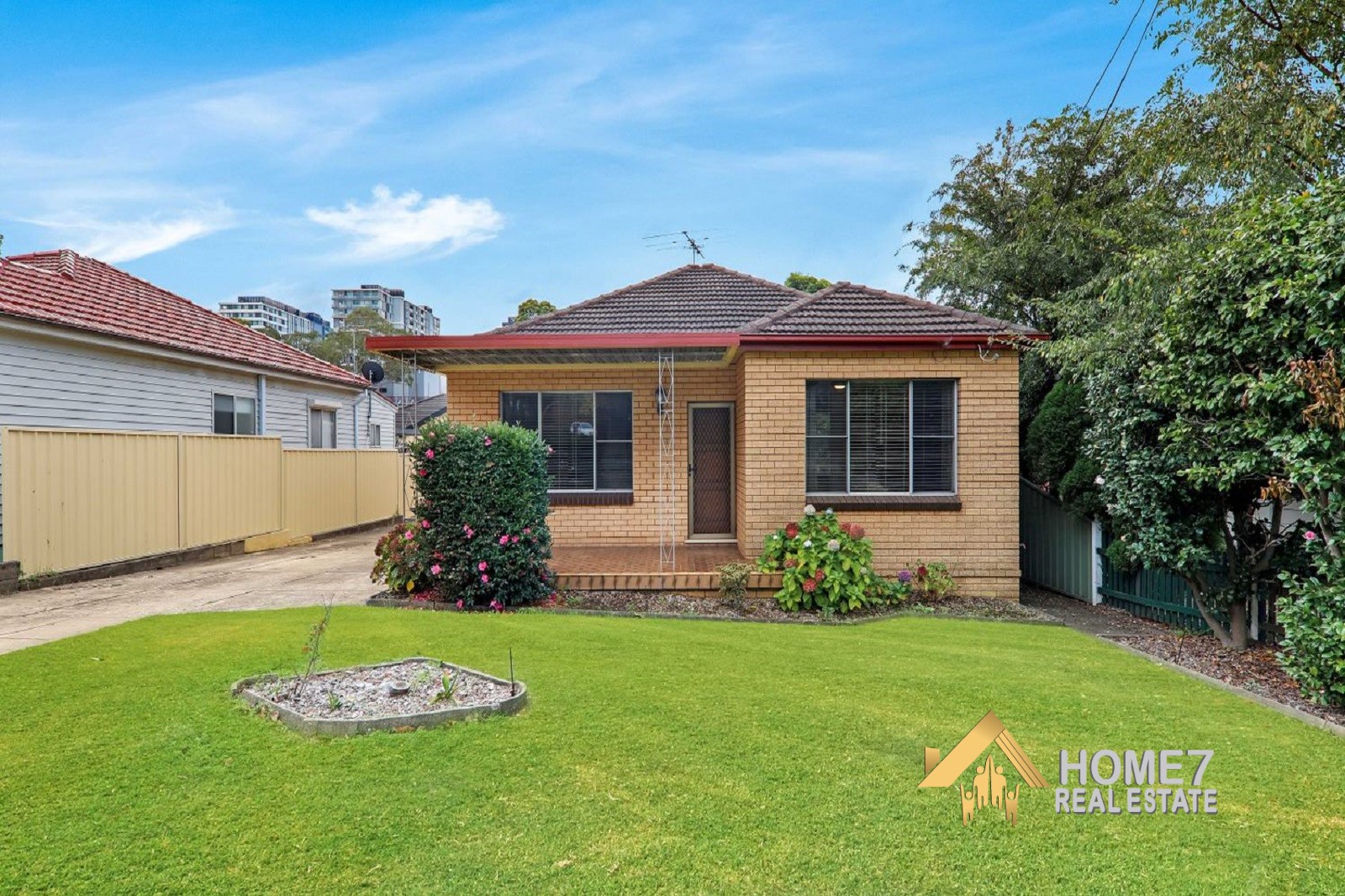 421 President Avenue Kirrawee NSW 2232.jpg
