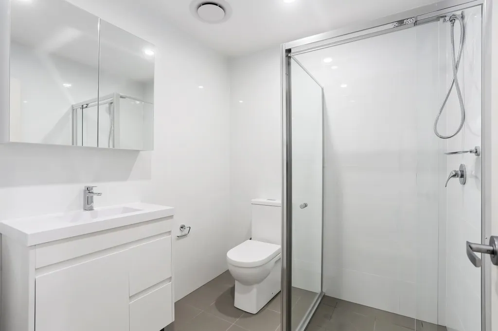 45-1 Bathurst Street, Liverpool NSW 2170 (4).webp