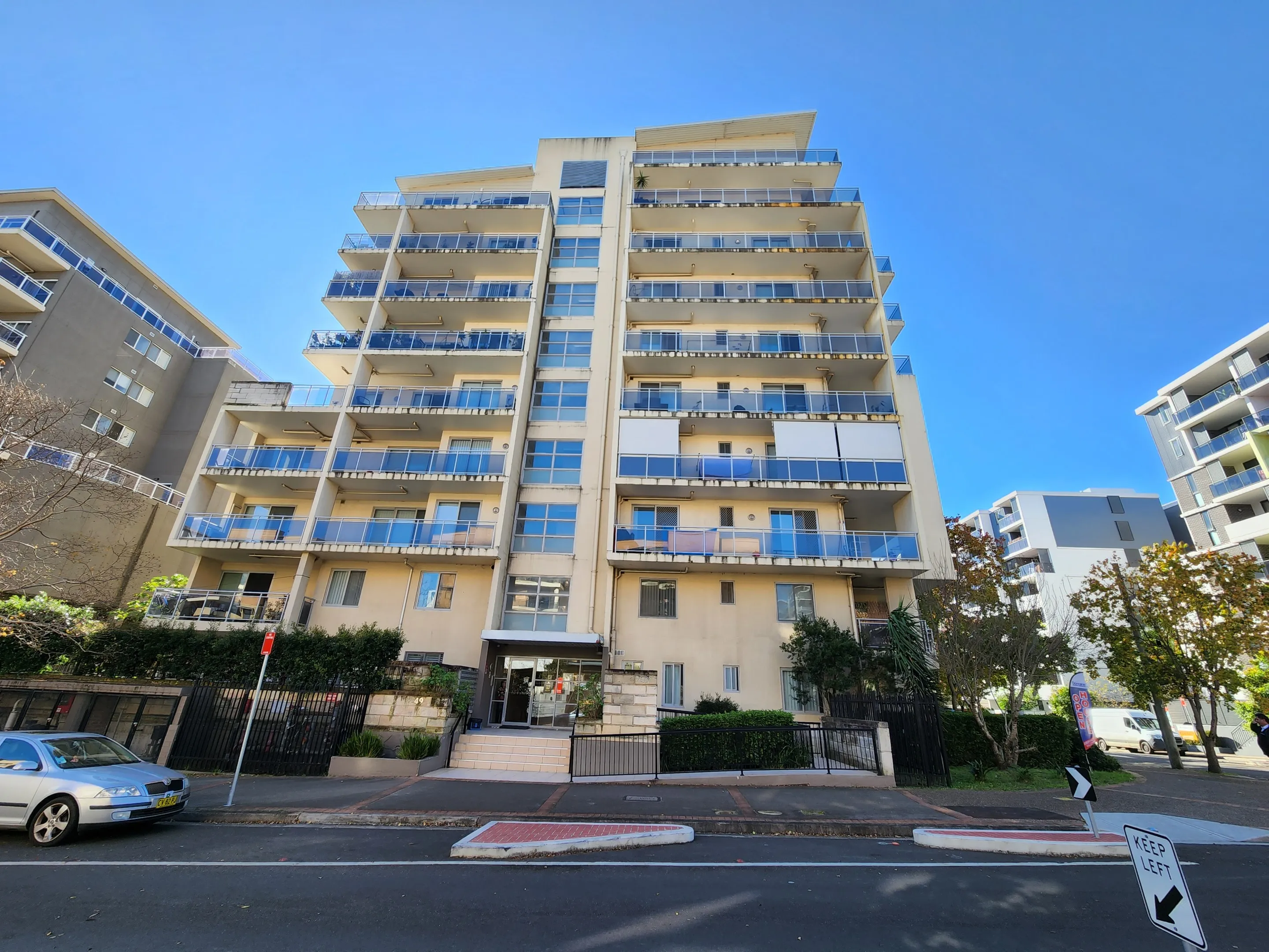 49 Lachlan St, Warwick Farm NSW 2170 (4).webp