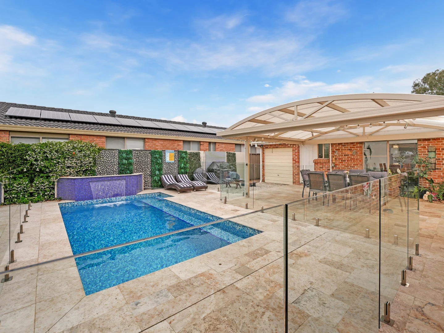 5 Sandown Close Casula NSW 2170  Real Estate In Casula (11).jpg