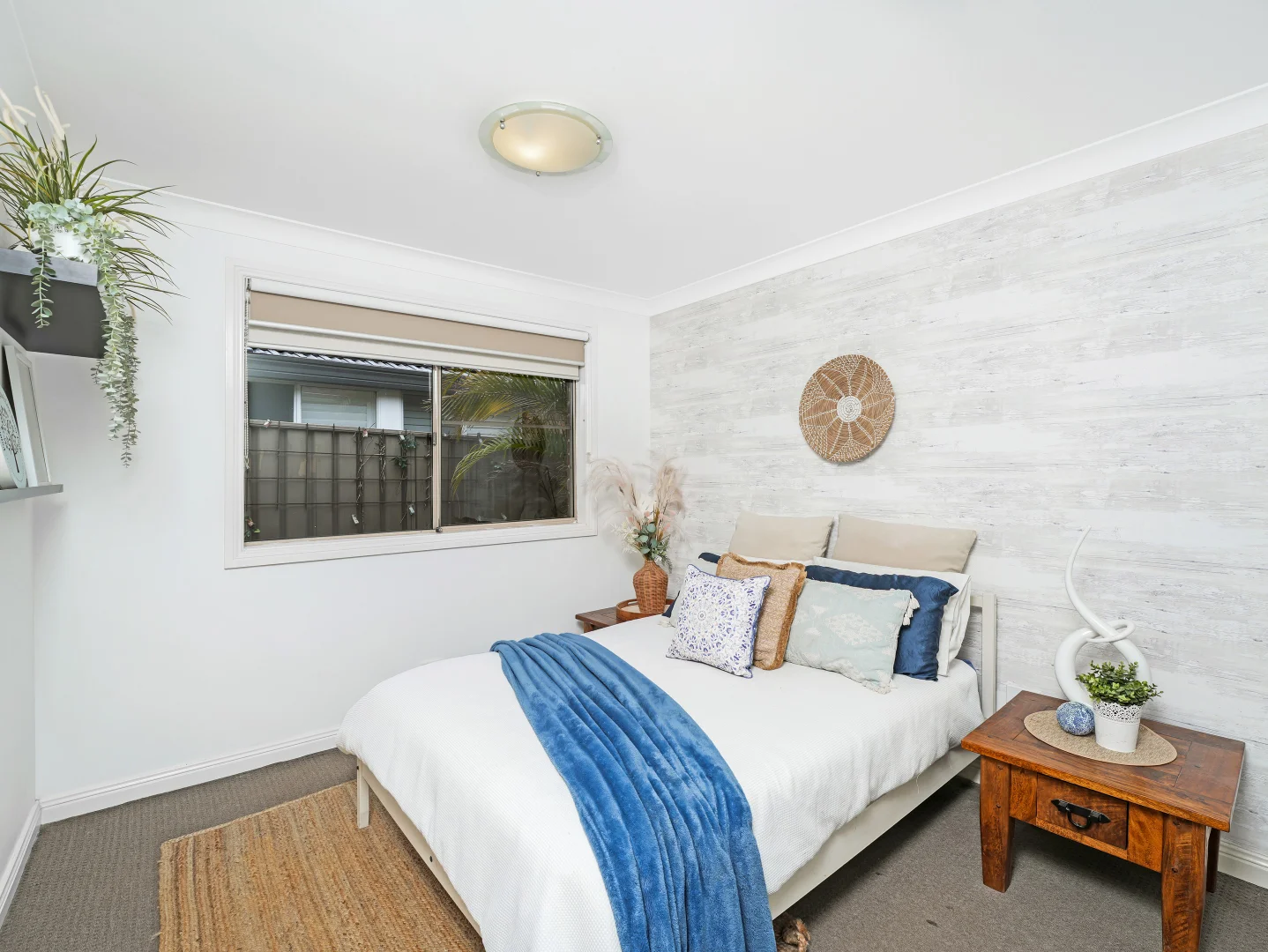 5 Sandown Close Casula NSW 2170  Real Estate In Casula (9).jpg