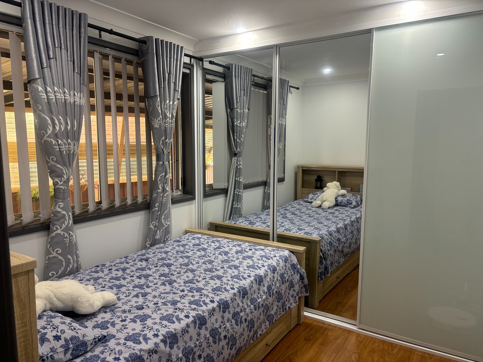 5 Stubbs Place, Ingleburn, NSW 2565 (2).jpg