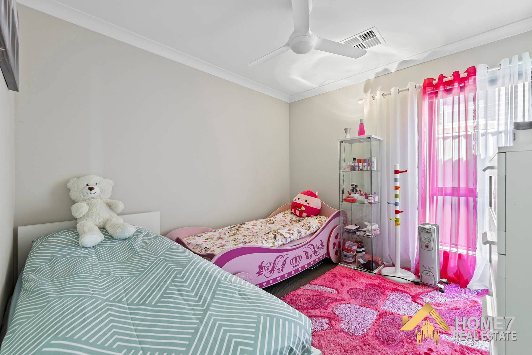 52 Cropton street Jordan Springs NSW 2747 _Home7 Real Estate_7.jpg