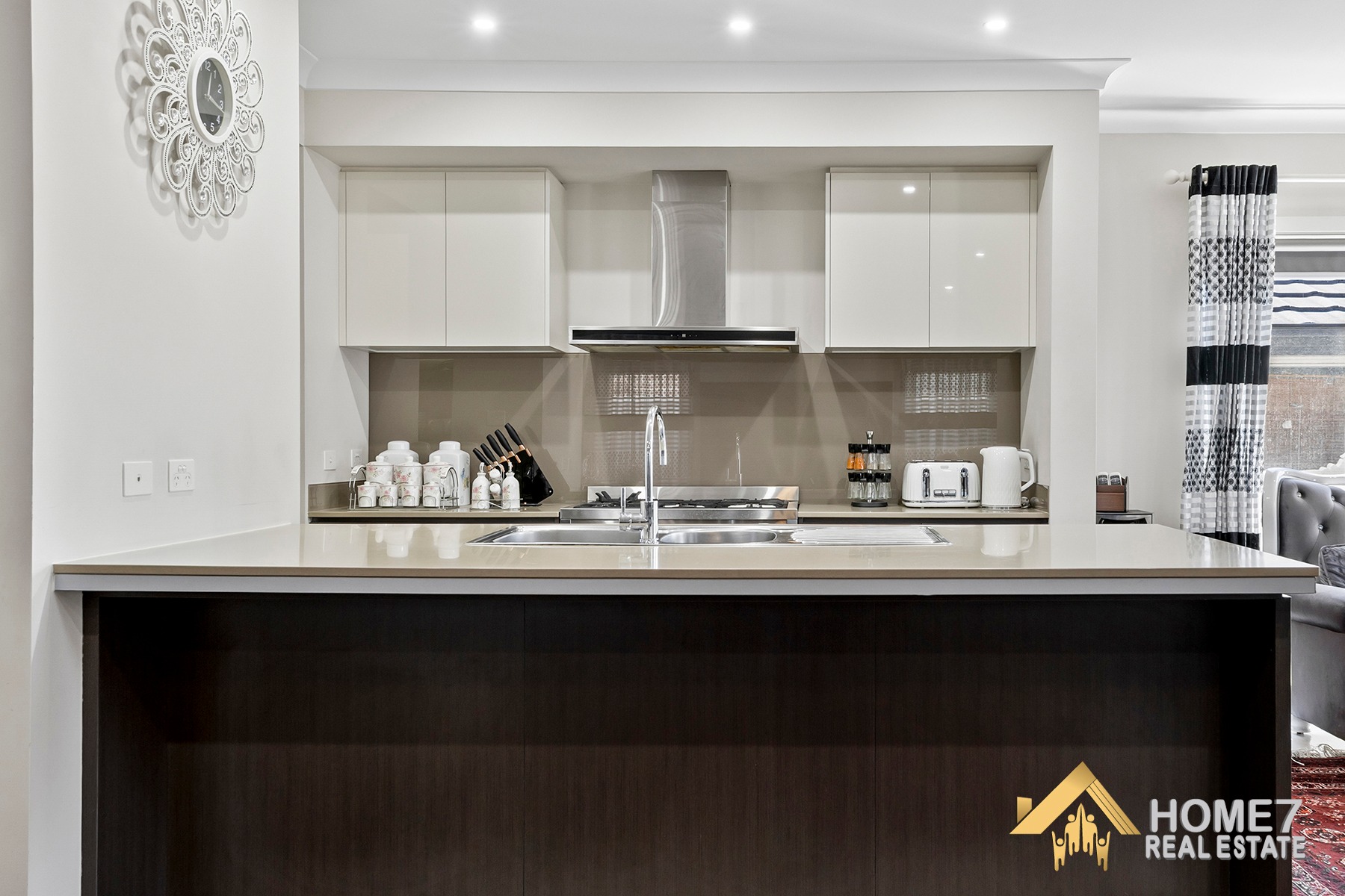 52 Cropton street Jordan Springs NSW 2747 _Home7 Real Estate_8.jpg