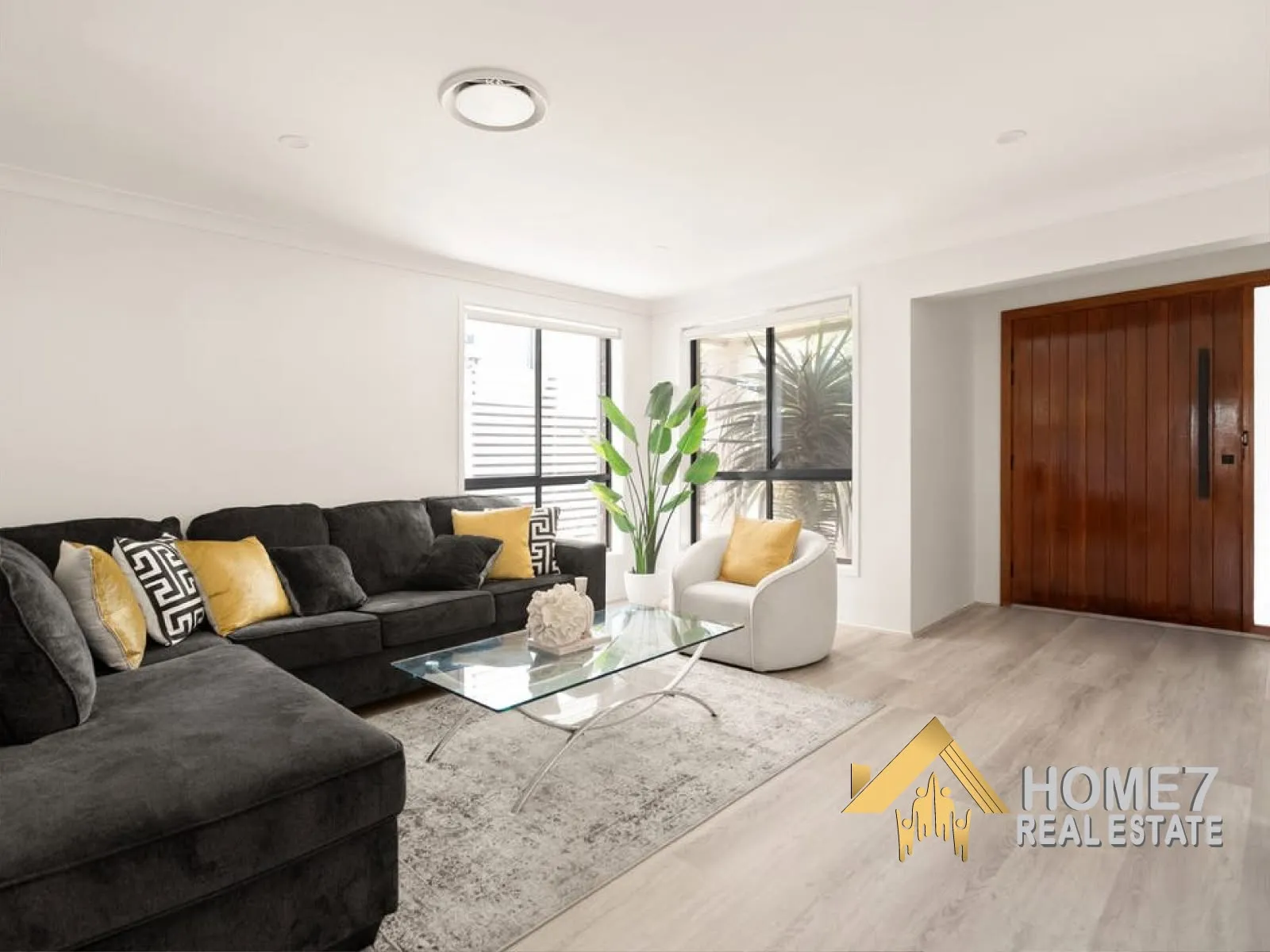 54 Stansmore Avenue, Prestons, NSW 2170 (5).webp