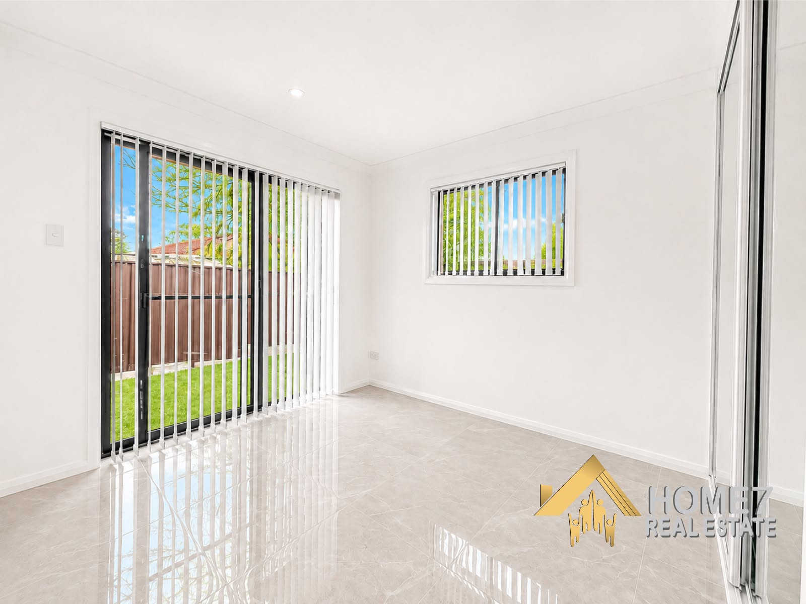 5A Lyrebird Place, Ingleburn NSW, 2565 (1).webp