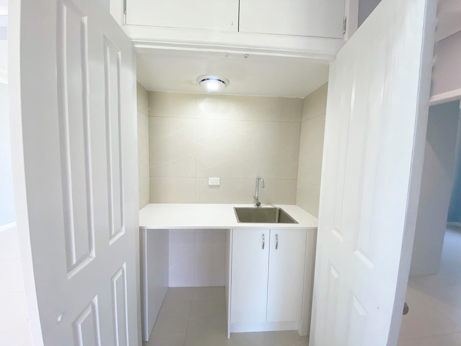 62 Newton Road Blacktown 2148 NSW (11).jpg