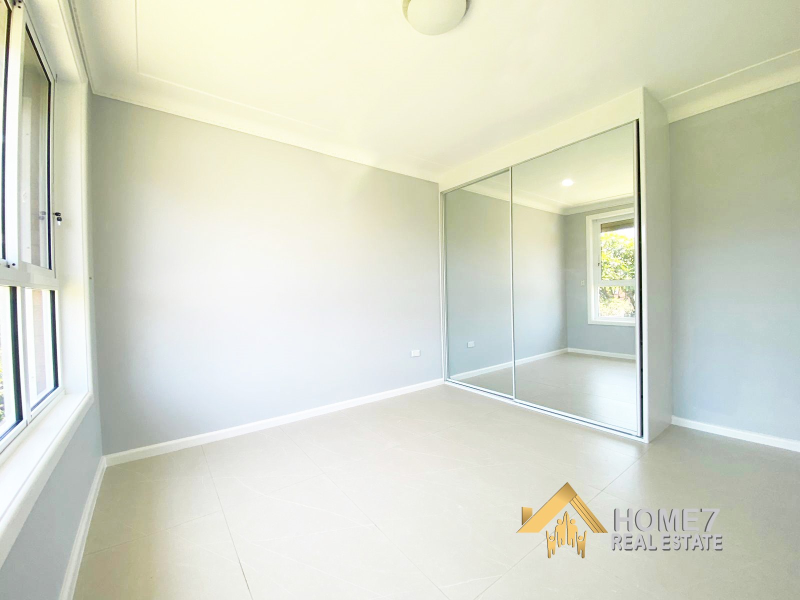 62 Newton Road Blacktown 2148 NSW (4).jpg