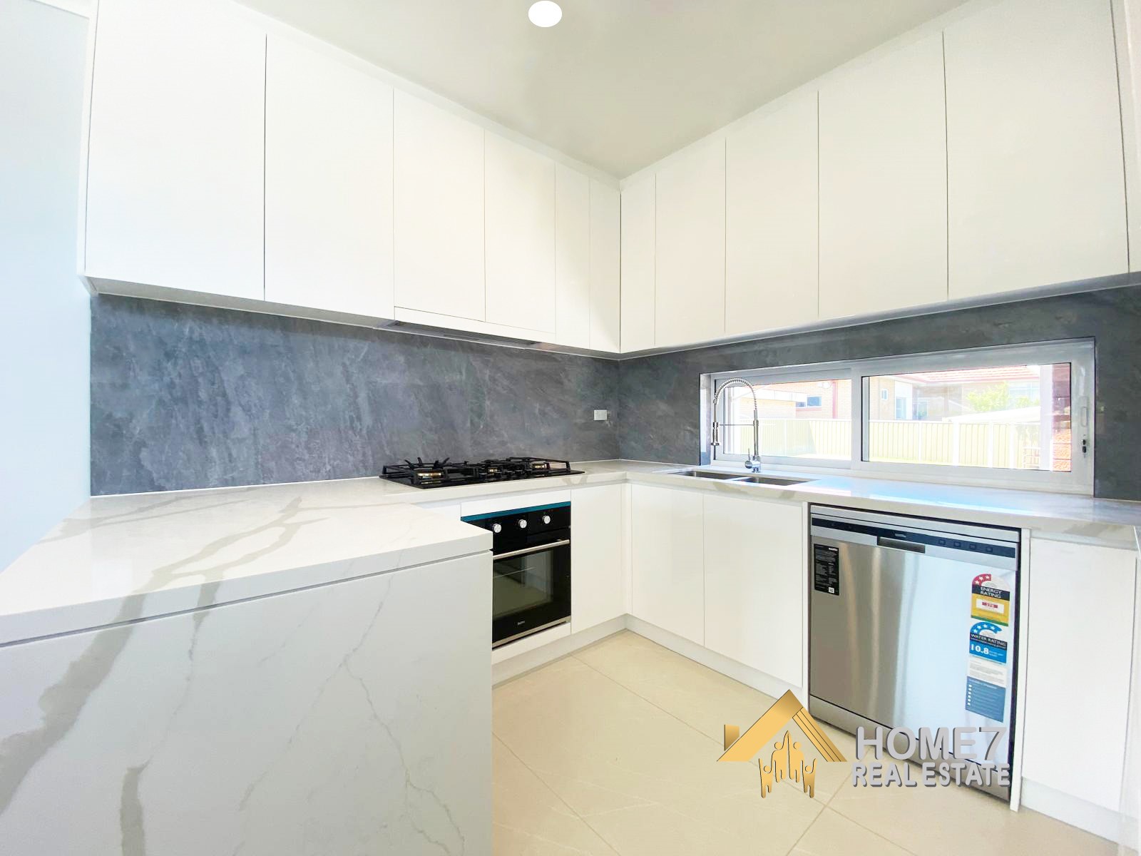 62 Newton Road Blacktown 2148 NSW (6).jpg