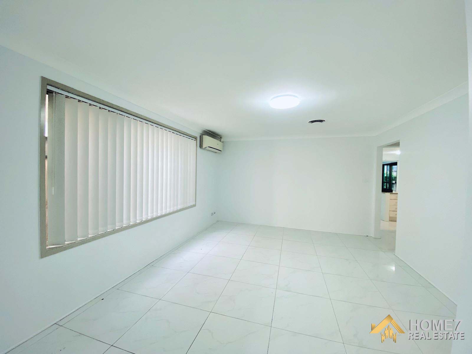 68 Stansmore Avenue Prestons NSW 2170 (12).jpeg