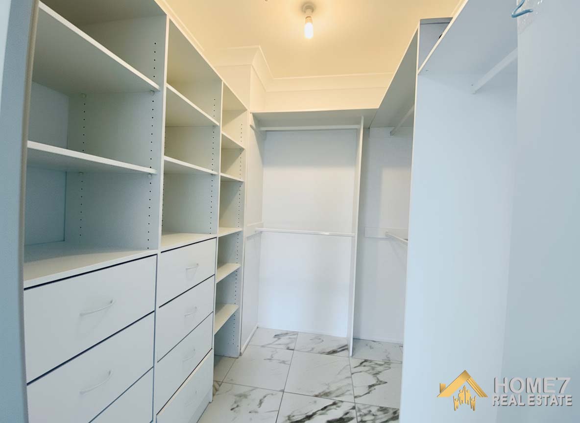 68 Stansmore Avenue Prestons NSW 2170 (14).jpeg