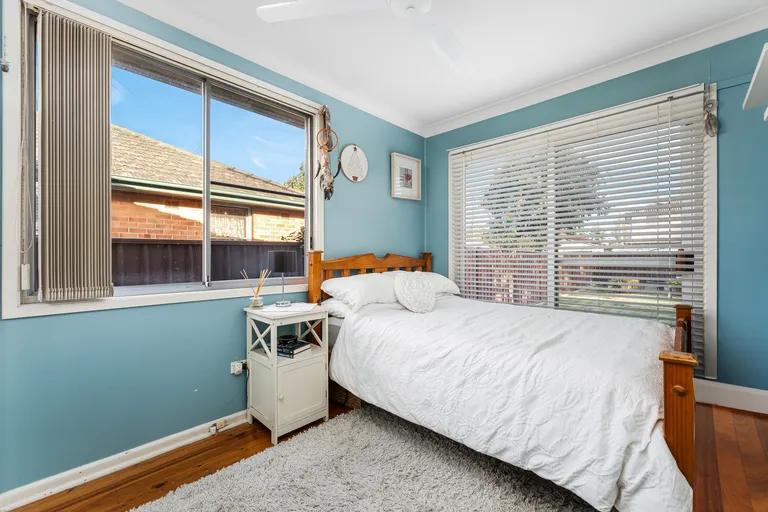 70 Gabo Crescent, Sadleir, NSW 2168 (11).webp