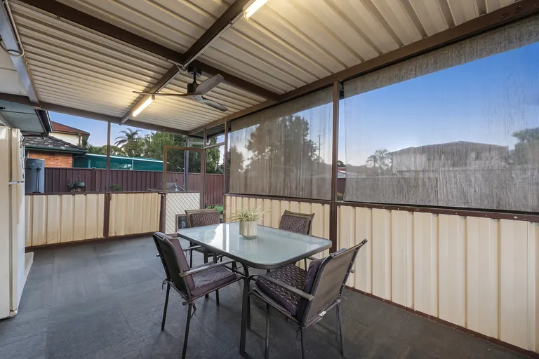 70 Gabo Crescent, Sadleir, NSW 2168 (6).webp