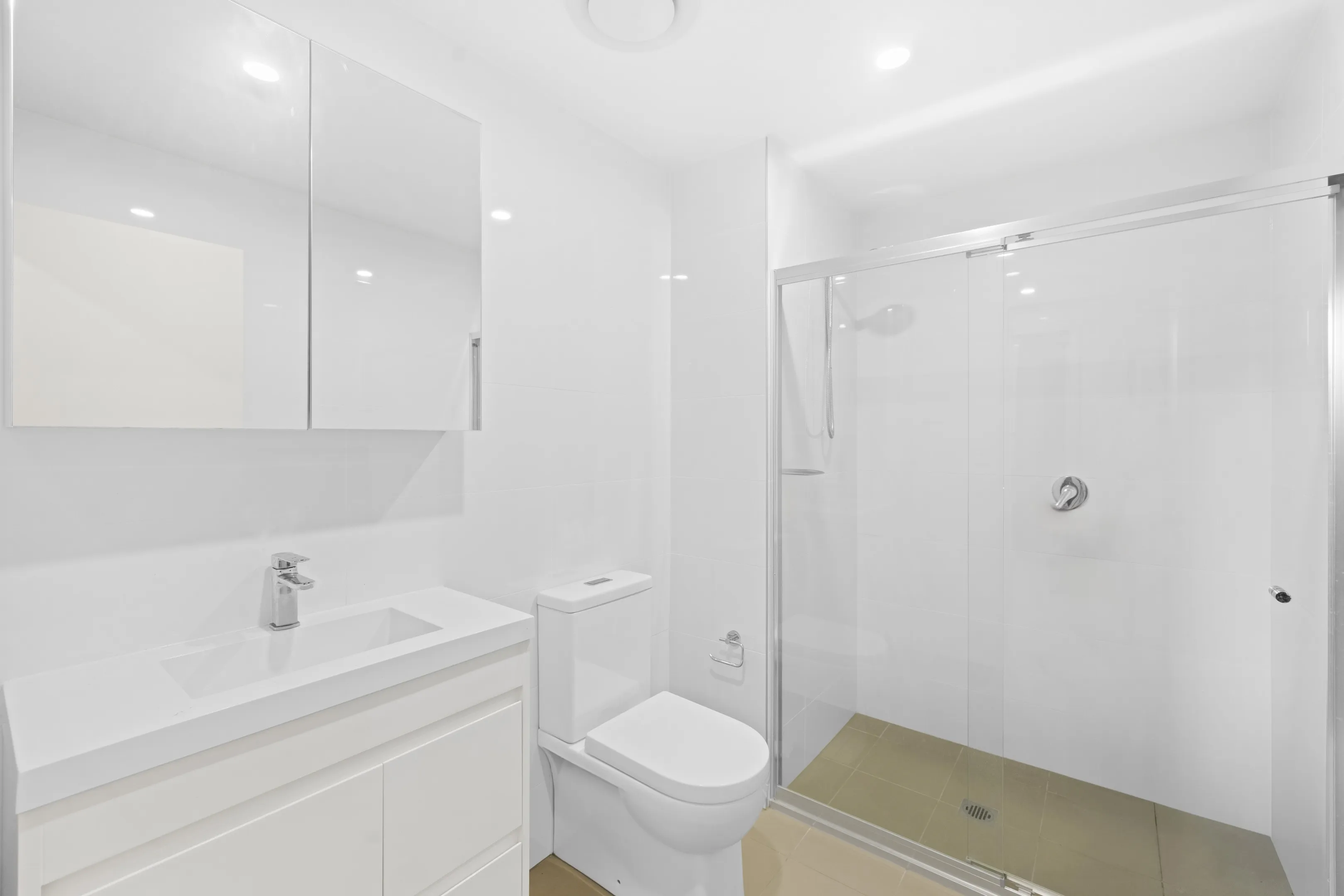 8-1-bathurst-street-liverpool-nsw-2170 (5).webp