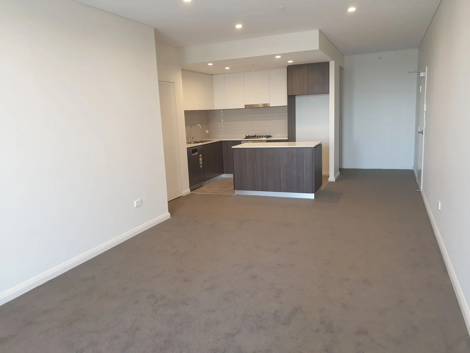 806-10 Norfolk Street, Liverpool NSW 2170 (10).webp
