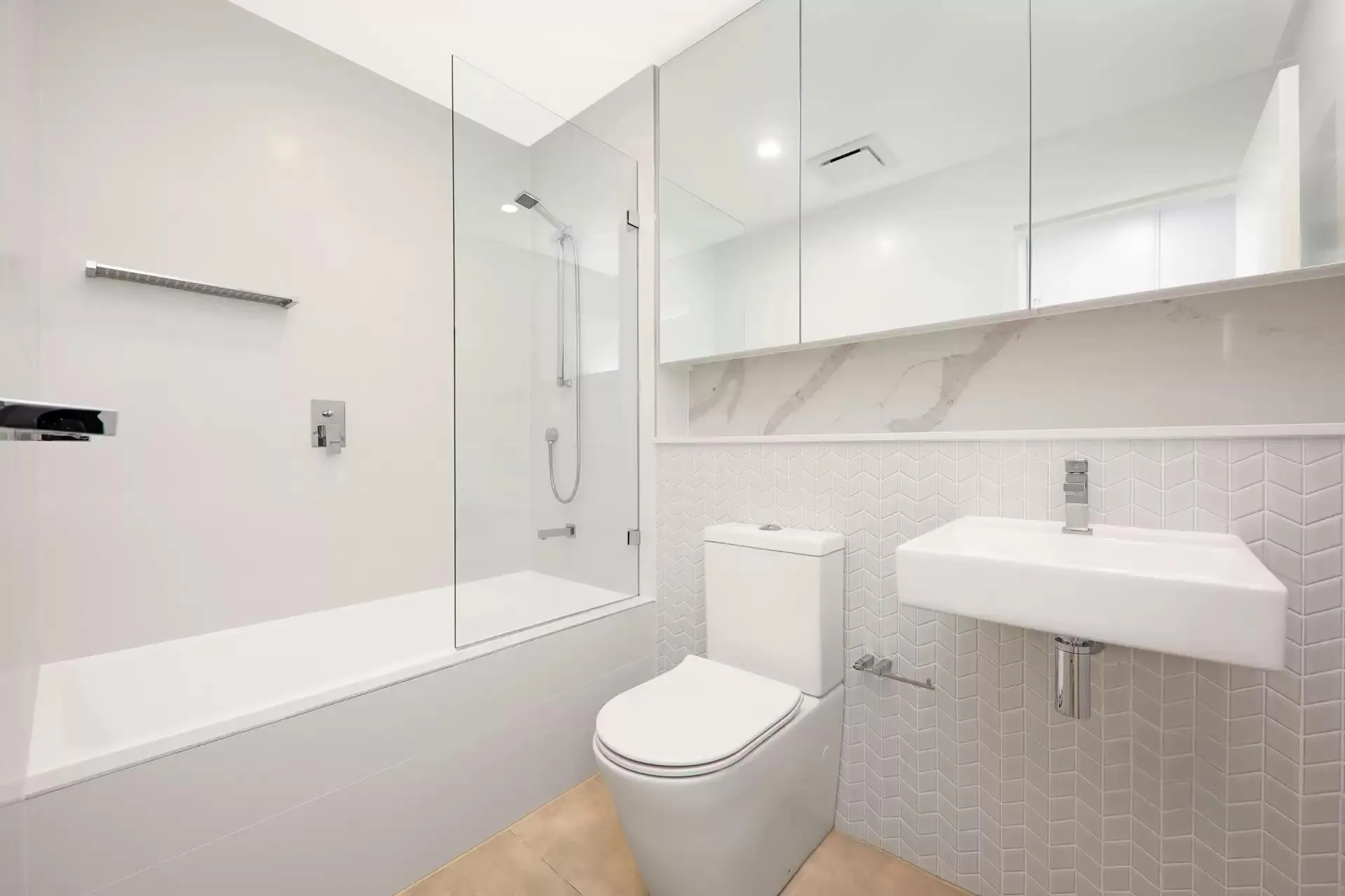 9 Goulburn Street, Warwick Farm NSW 2170 (6).webp